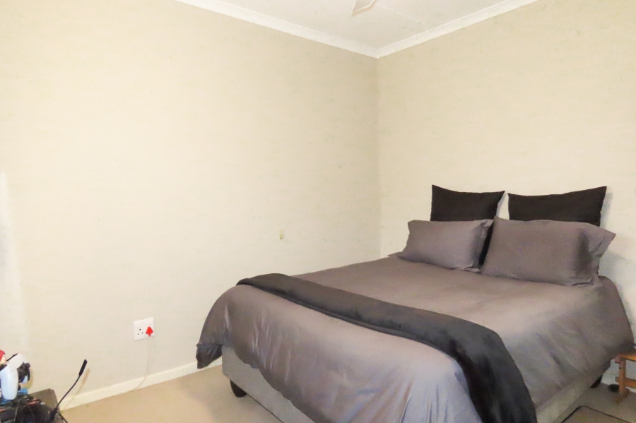 2 Bedroom Property for Sale in Abbotsford Eastern Cape